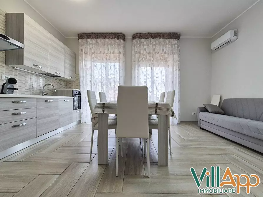 Immagine 4 di Appartamento in vendita  in Via Cesare Baldo a Fondi