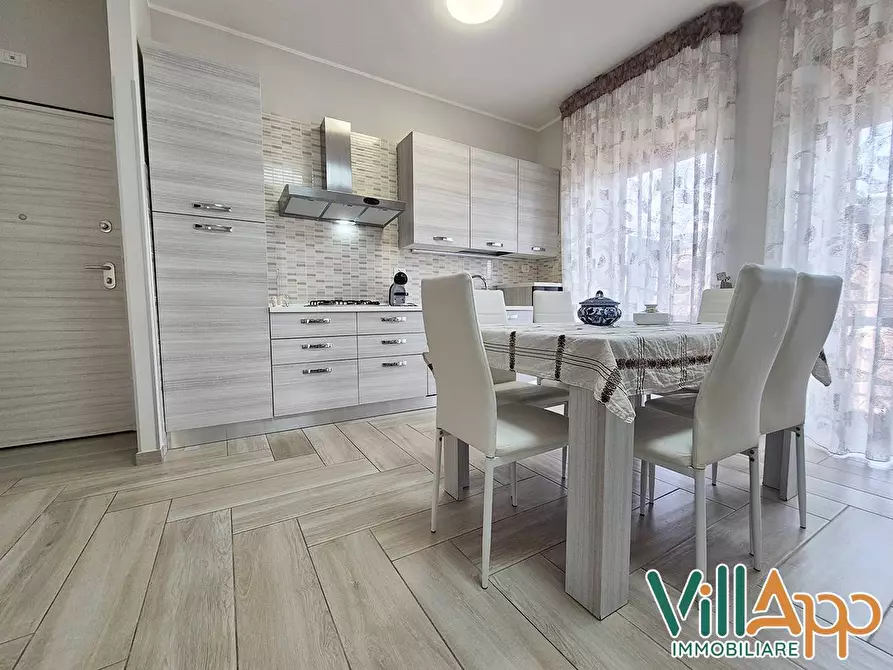 Immagine 22 di Appartamento in vendita  in Via Cesare Baldo a Fondi