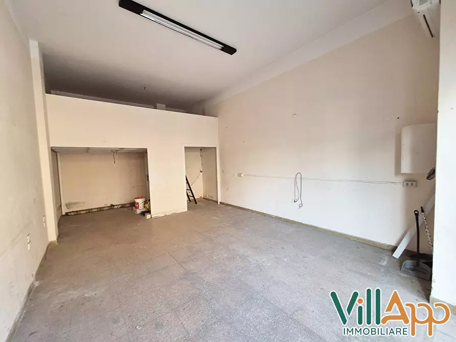 Immagine 26 di Appartamento in vendita  in Via Cesare Baldo a Fondi