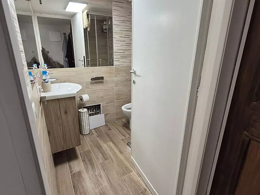 Immagine 9 di Appartamento in vendita  in Via Roma a Monte San Biagio