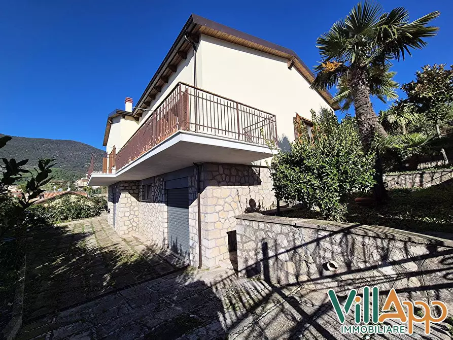 Immagine 29 di Villa in vendita  in Via del Mare a Lenola