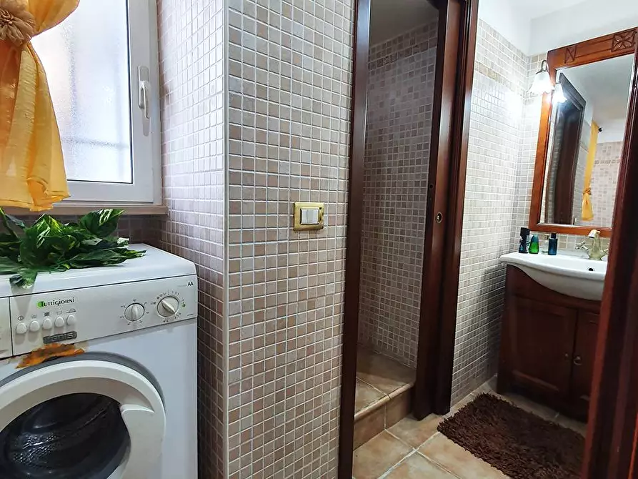 Immagine 11 di Appartamento in vendita  in Via Roma a Monte San Biagio