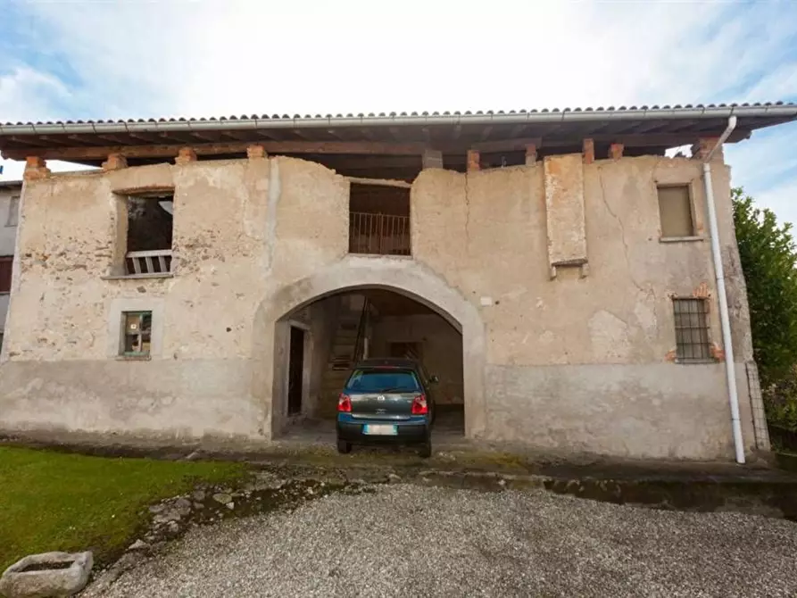 Immagine 9 di Palazzo in vendita  in Via Giuseppe Garibaldi a Biandronno