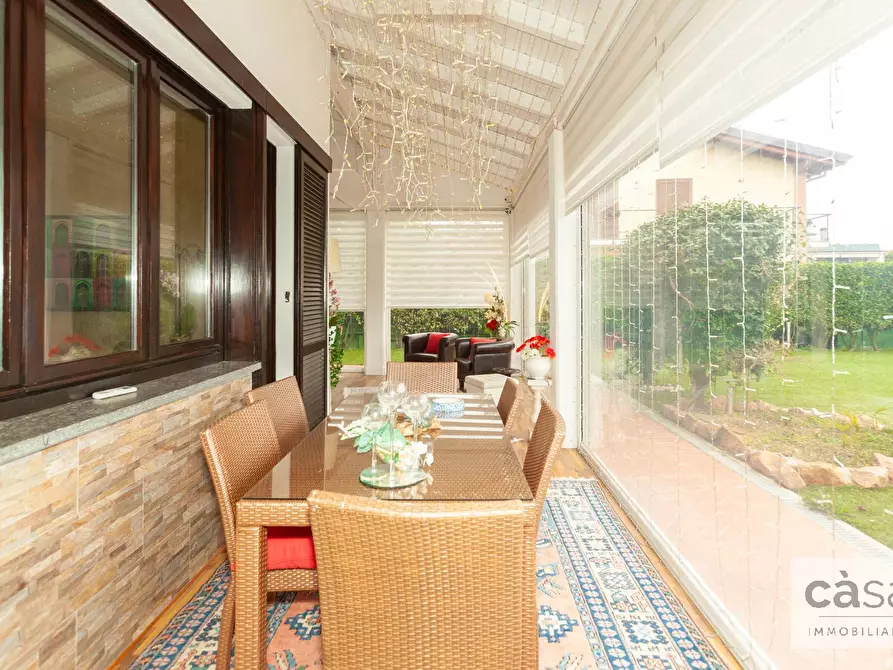 Immagine 10 di Villa in vendita  in Via Del Bacino a Varese
