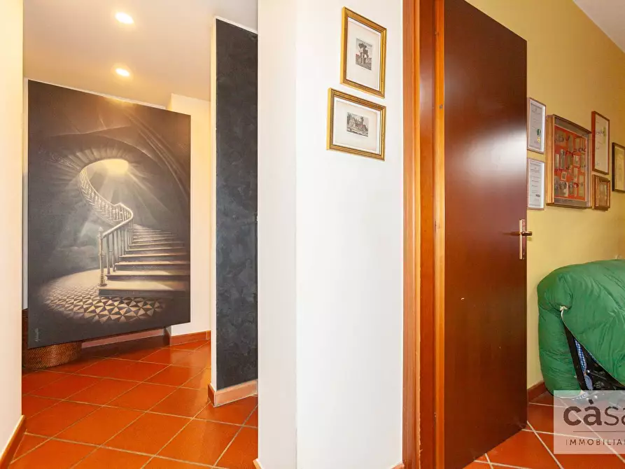 Immagine 26 di Villa in vendita  in Via Del Bacino a Varese