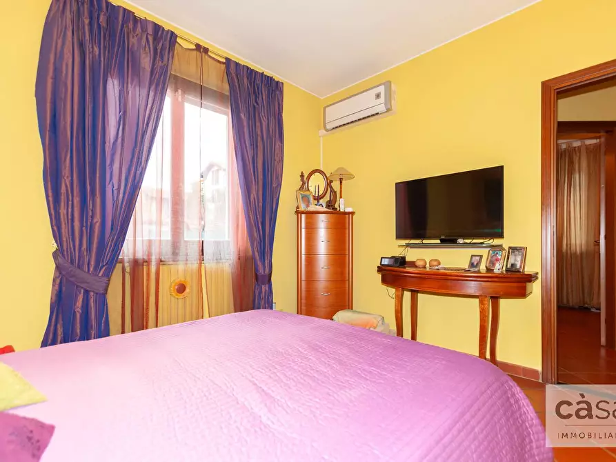 Immagine 28 di Villa in vendita  in Via Del Bacino a Varese