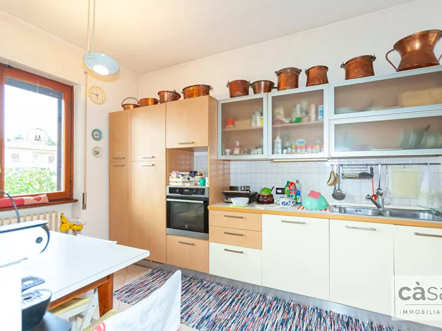 Immagine 24 di Villa in vendita  in VIA VALLE LUNA a Varese