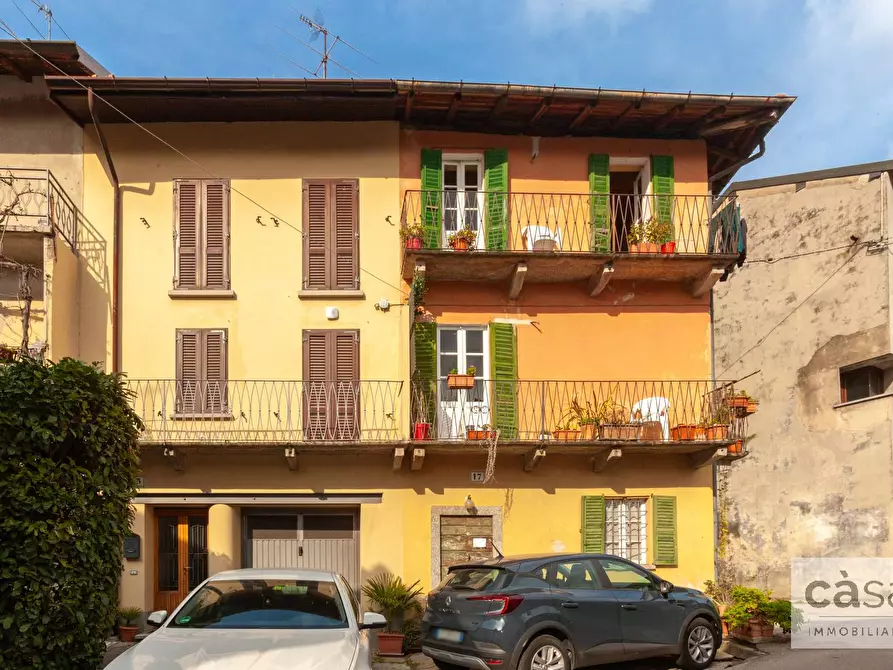 Immagine 2 di Rustico / casale in vendita  in Via Costantino Tonta a Varese