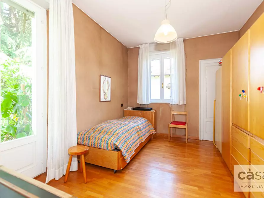 Immagine 25 di Villa in vendita  in Via Catullo a Varese