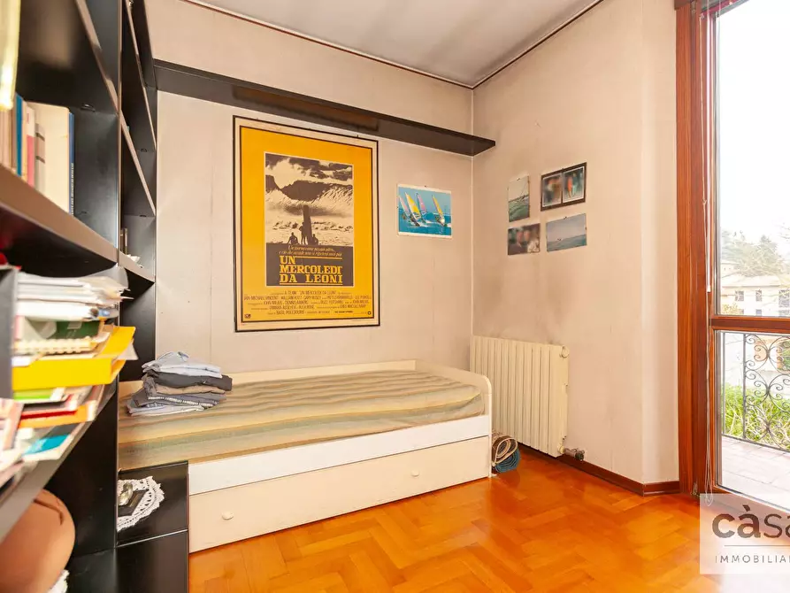 Immagine 27 di Villa in vendita  in Via Buozzi a Malnate