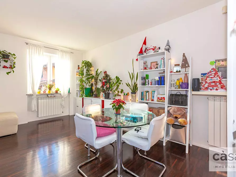 Immagine 10 di Appartamento in vendita  in Via Pietro Thouar a Varese