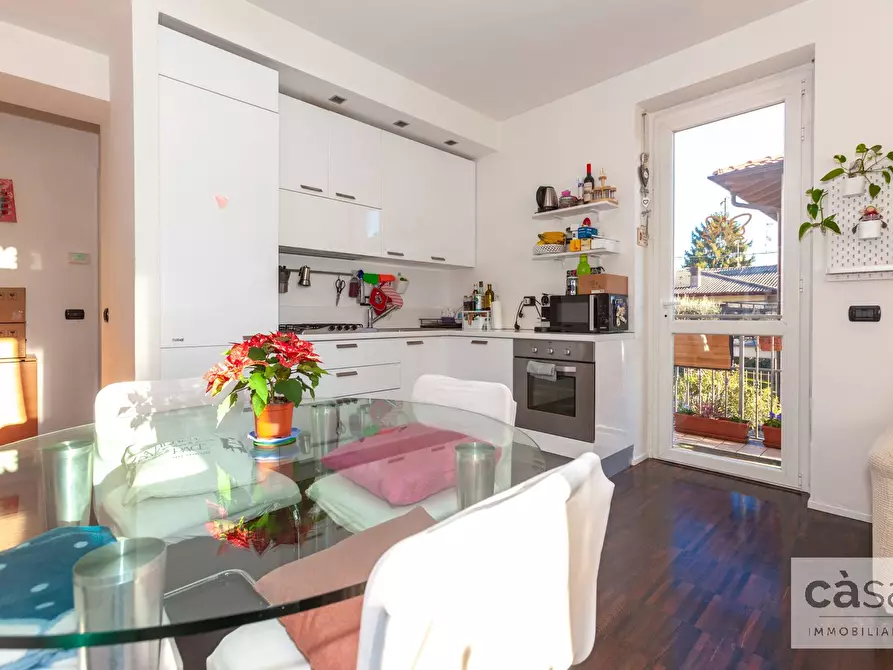 Immagine 11 di Appartamento in vendita  in Via Pietro Thouar a Varese