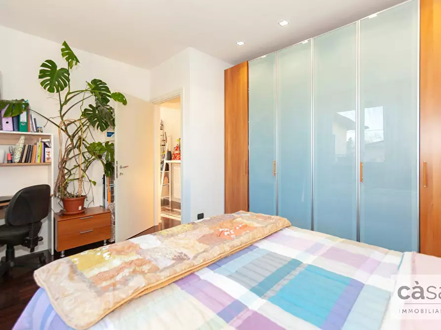 Immagine 19 di Appartamento in vendita  in Via Pietro Thouar a Varese
