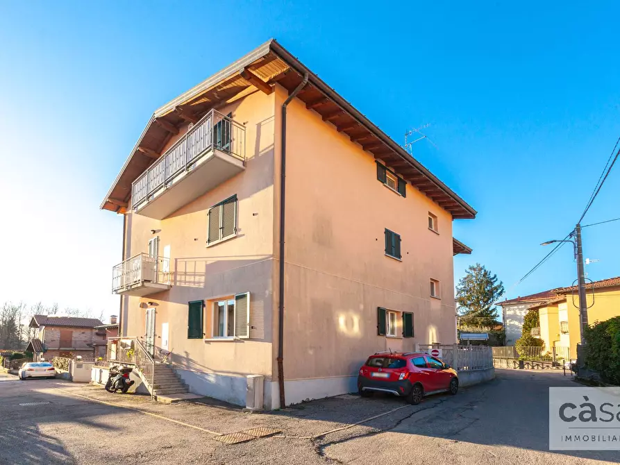 Immagine 7 di Appartamento in vendita  in Via Pietro Thouar a Varese