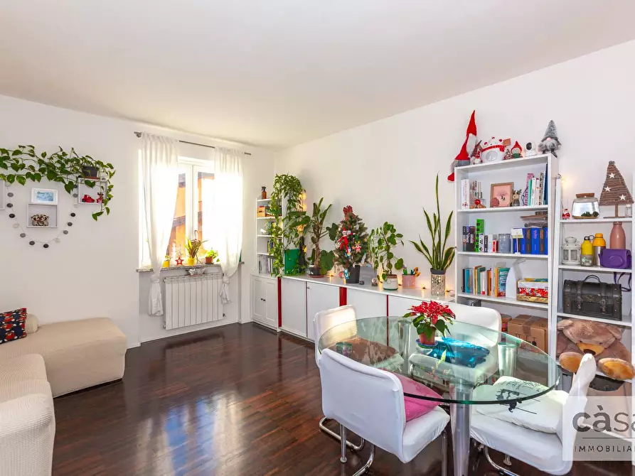 Immagine 13 di Appartamento in vendita  in Via Pietro Thouar a Varese