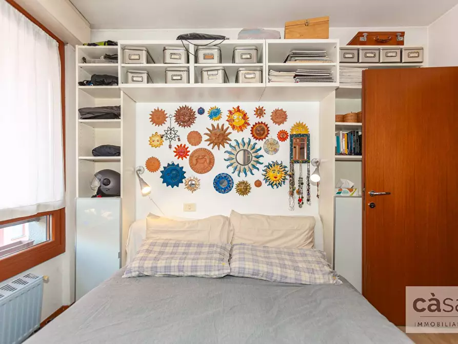 Immagine 21 di Appartamento in vendita  in Via Staurenghi a Varese