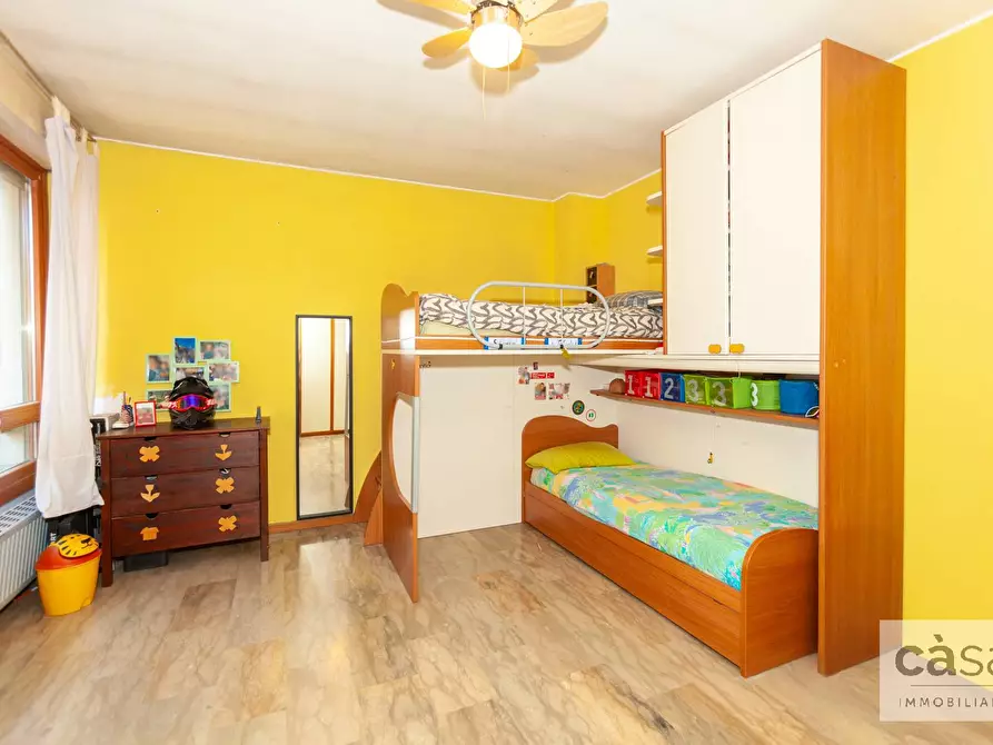 Immagine 24 di Appartamento in vendita  in Via Staurenghi a Varese