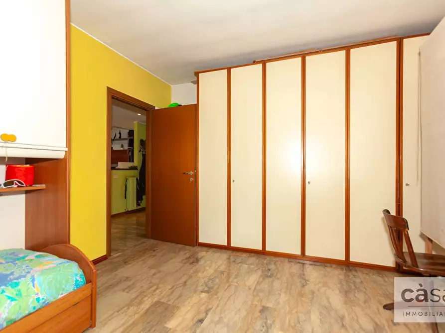 Immagine 25 di Appartamento in vendita  in Via Staurenghi a Varese