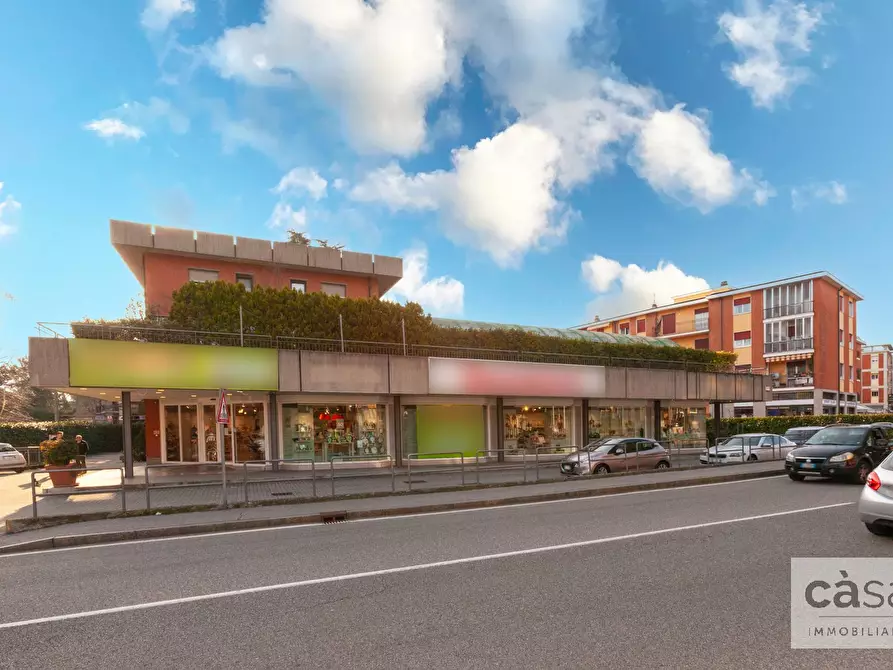 Immagine 1 di Locale commerciale in vendita  in Viale Luigi Borri a Varese