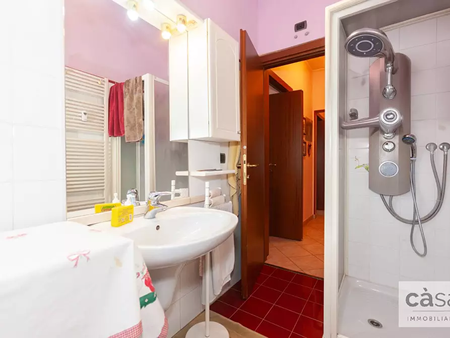 Immagine 21 di Appartamento in vendita  in Via Tagliamento a Varese