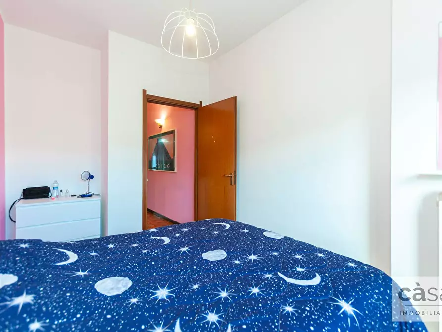 Immagine 19 di Appartamento in vendita  in Daniele Manin a Varese