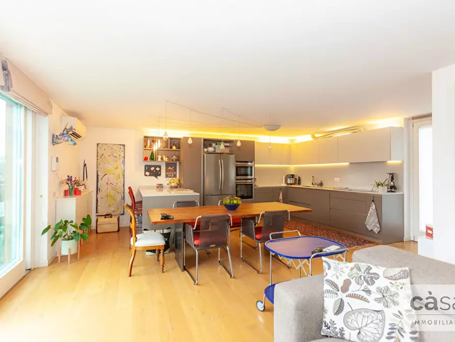 Immagine 6 di Appartamento in vendita  in Via Cimabue a Varese