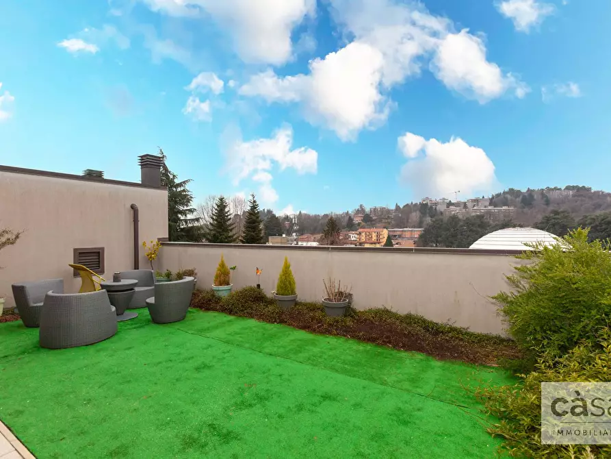 Immagine 14 di Appartamento in vendita  in Via Cimabue a Varese