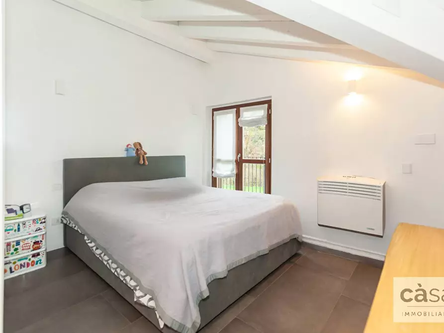 Immagine 21 di Appartamento in vendita  in Via Garibarldi a Venegono Superiore