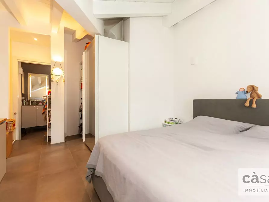 Immagine 22 di Appartamento in vendita  in Via Garibarldi a Venegono Superiore