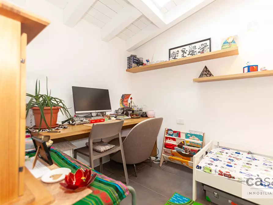 Immagine 25 di Appartamento in vendita  in Via Garibarldi a Venegono Superiore