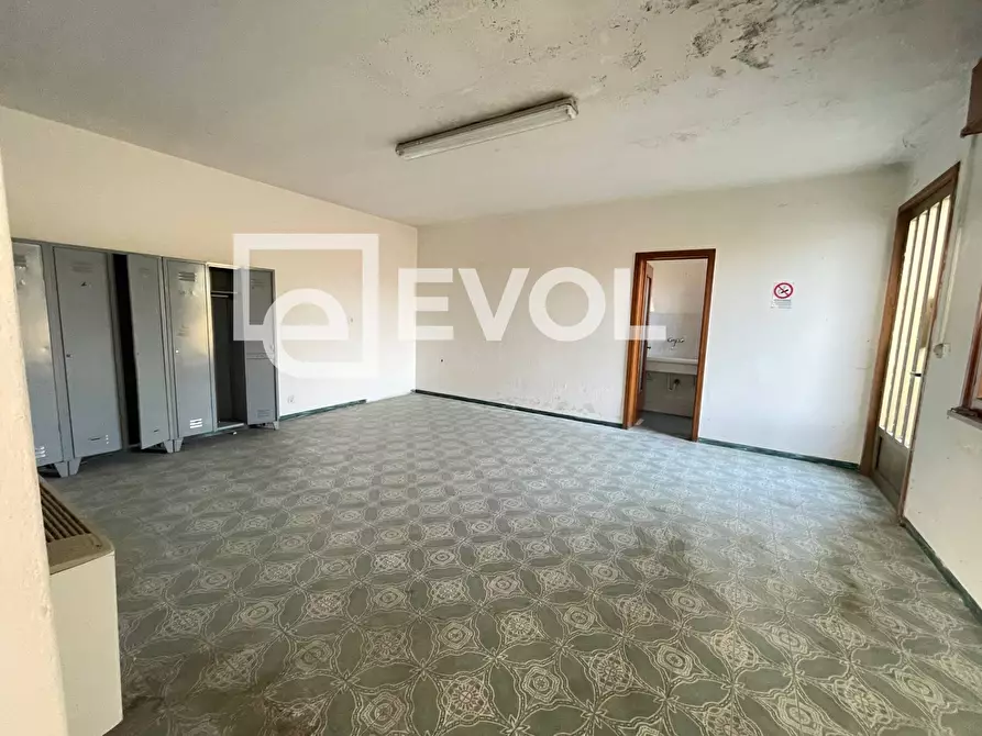 Immagine 10 di Capannone industriale in affitto  in Vittorio Veneto a Manzano