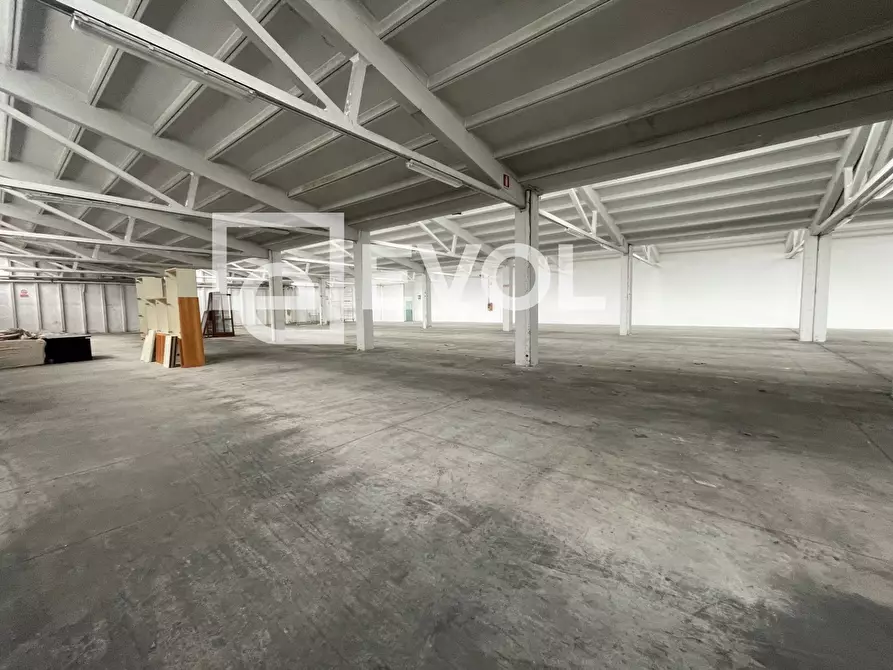 Immagine 3 di Capannone industriale in vendita  in Via GRIALBA a Tolmezzo