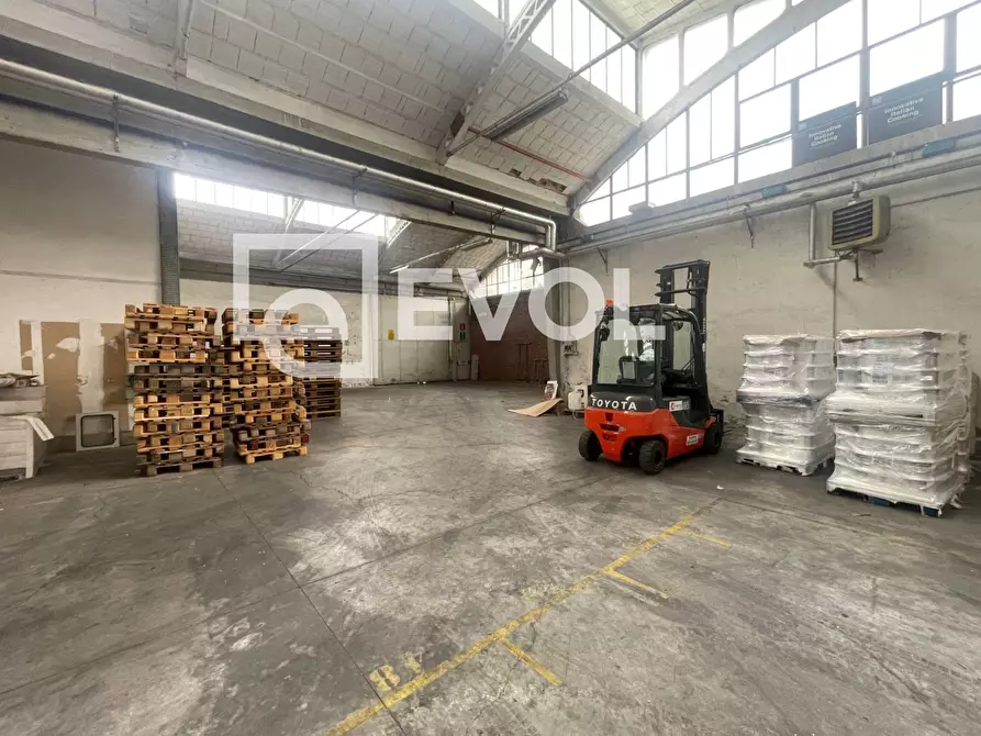 Immagine 9 di Capannone industriale in vendita  in Via GRIALBA a Tolmezzo
