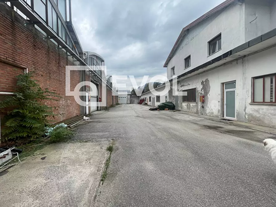 Immagine 10 di Capannone industriale in vendita  in Via GRIALBA a Tolmezzo