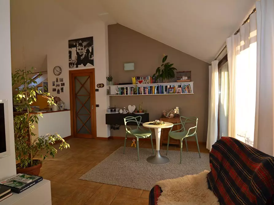 Immagine 1 di Appartamento in vendita  a Dervio