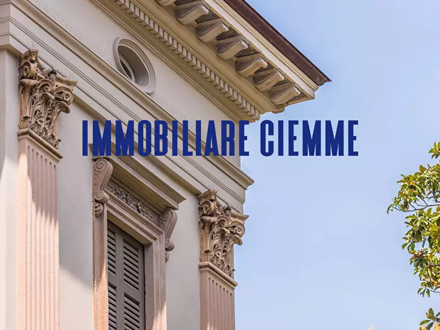 Immagine 13 di Appartamento in vendita  in CORSO MARTIRI DELLA LIBERAZIONE a Lecco