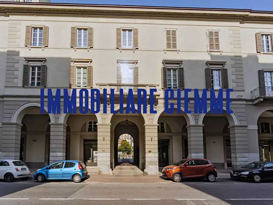 Immagine 10 di Locale commerciale in vendita  in CORSO MARTIRI DELLA LIBERAZIONE a Lecco