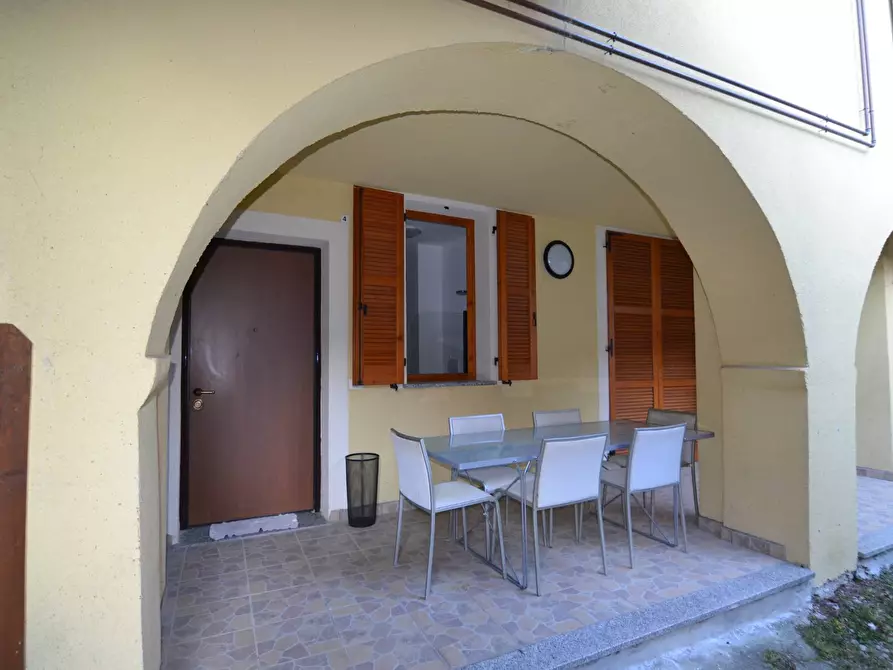 Immagine 1 di Appartamento in vendita  in VIA CONFALONIERI a Ballabio