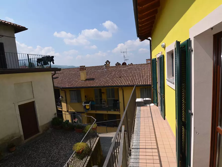 Immagine 20 di Appartamento in vendita  in Via Garibaldi a Galbiate