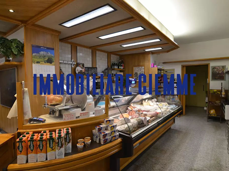 Immagine 3 di Attività commerciale in vendita  in VIA AGUDIO a Malgrate