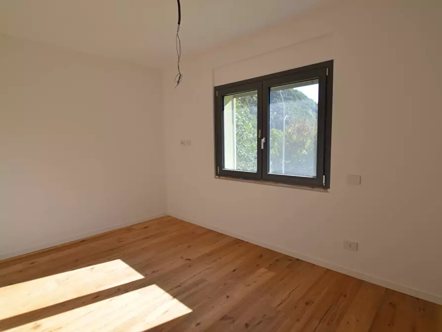 Immagine 7 di Appartamento in vendita  in VIA VALSASSINA a Lecco