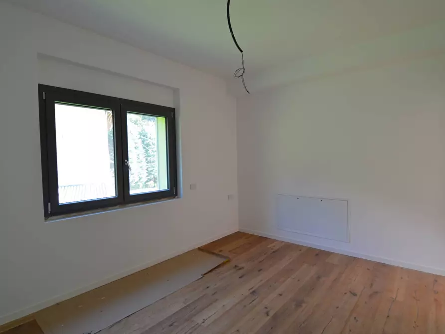 Immagine 12 di Appartamento in vendita  in VIA VALSASSINA a Lecco