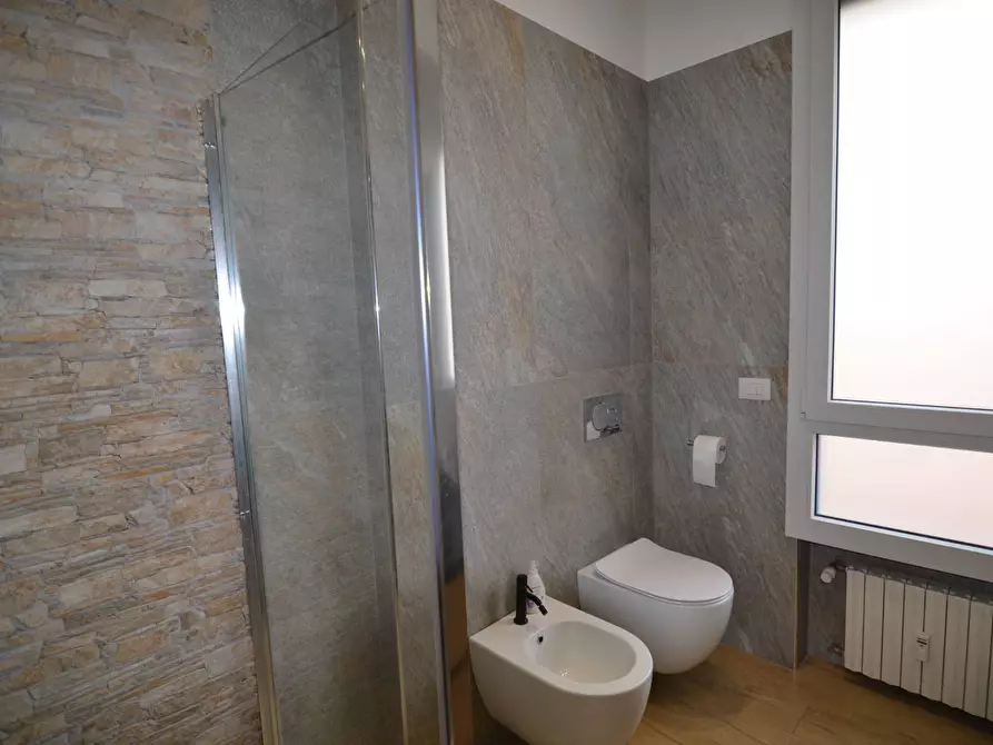 Immagine 19 di Appartamento in vendita  in VIA CAPODISTRIA a Lecco