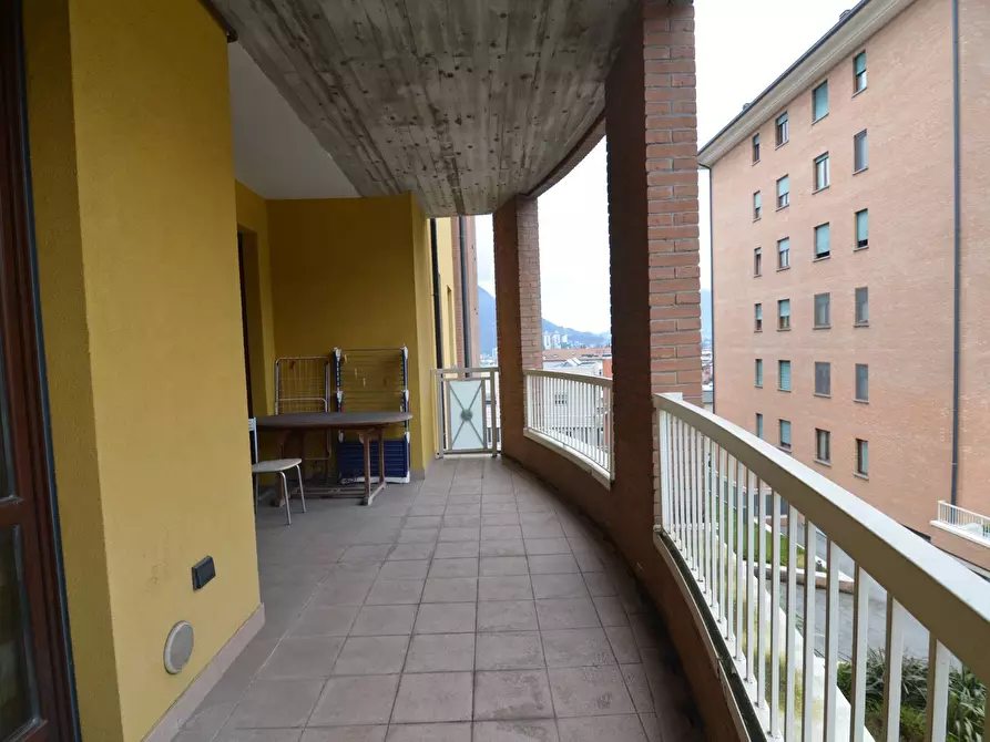 Immagine 21 di Appartamento in vendita  in VIALE MONTEGRAPPA a Lecco