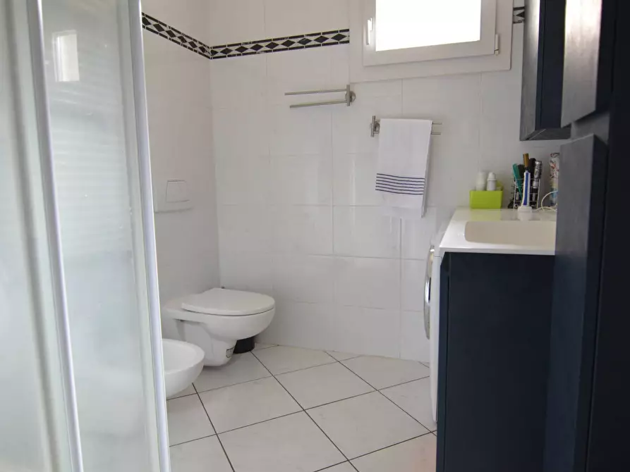 Immagine 23 di Appartamento in vendita  in VIA PERLINO a Colico