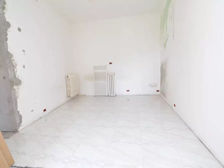 Immagine 14 di Appartamento in vendita  in VIA PERLINO a Colico