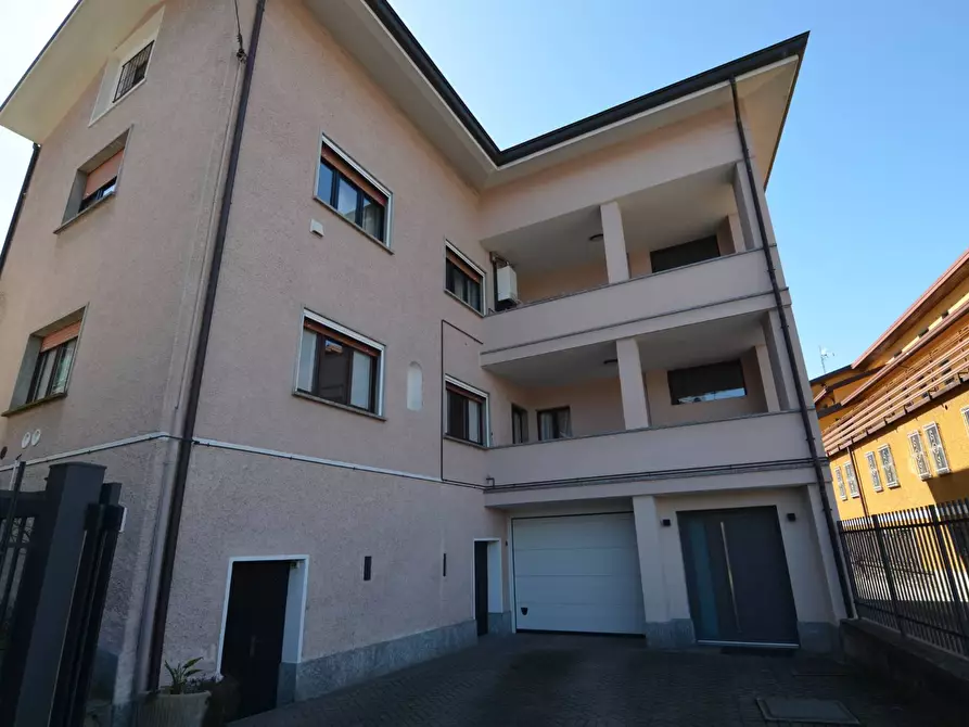 Immagine 19 di Appartamento in vendita  in VIA PERLINO a Colico