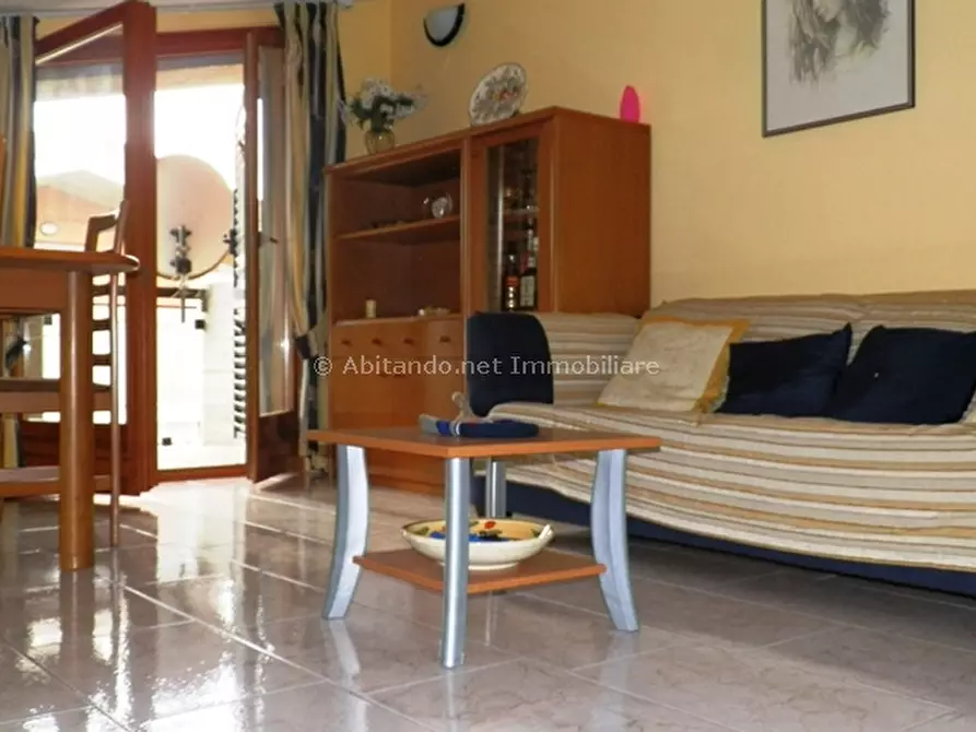 Immagine 1 di Appartamento in vendita  in Via Borsellino a Silvi