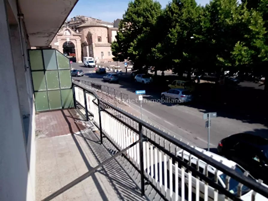 Immagine 13 di Appartamento in vendita  in Viale San Francesco a Penne