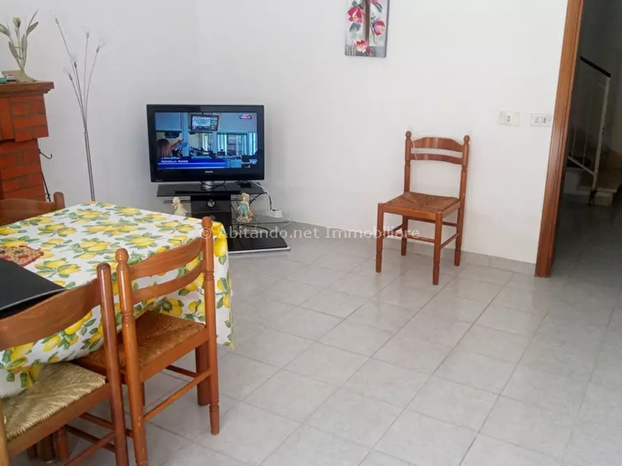 Immagine 3 di Villetta a schiera in vendita  in Contrada Pettorano a Civitella Casanova